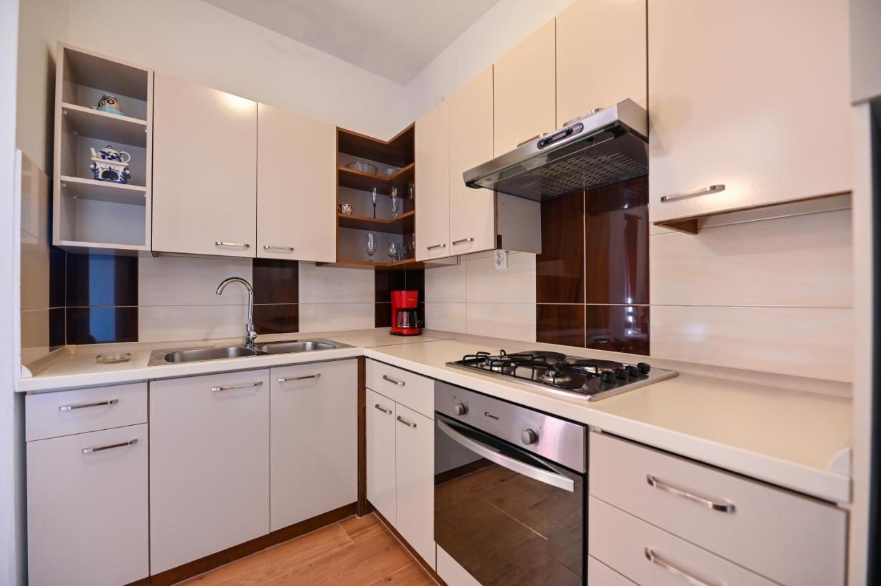 Frleta Apartment